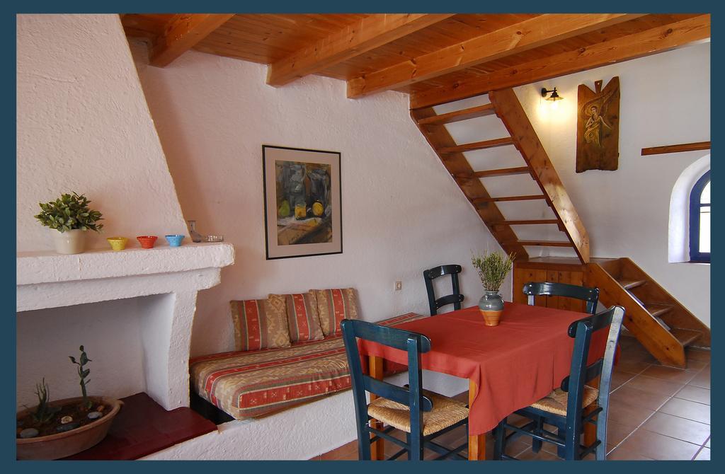 Karavostassi - The Stonehouse Apartment *